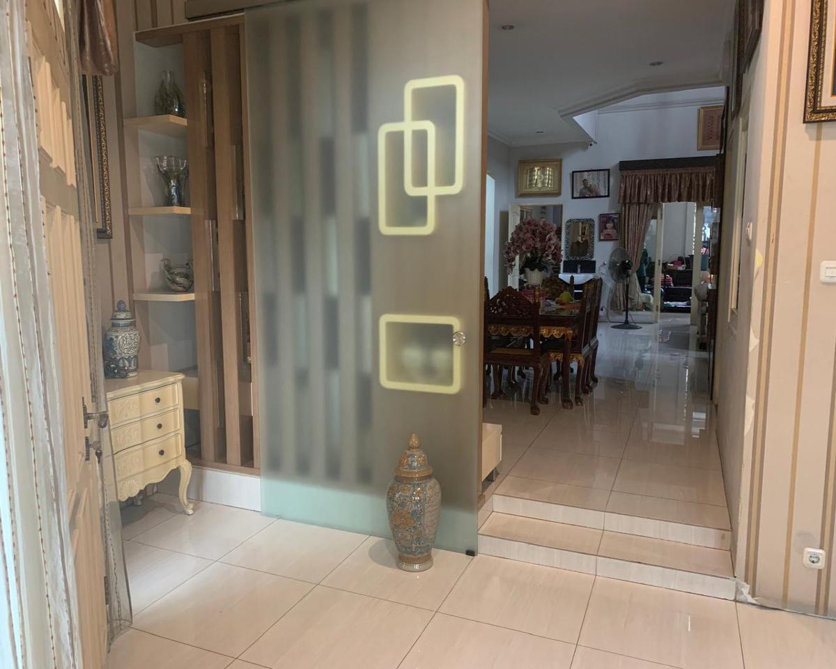 Dijual rumah besar di camar Bintaro Jaya Tangerang Selatan - Foto 6