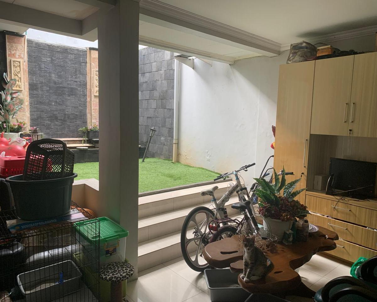 Dijual rumah besar di camar Bintaro Jaya Tangerang Selatan - Foto 10