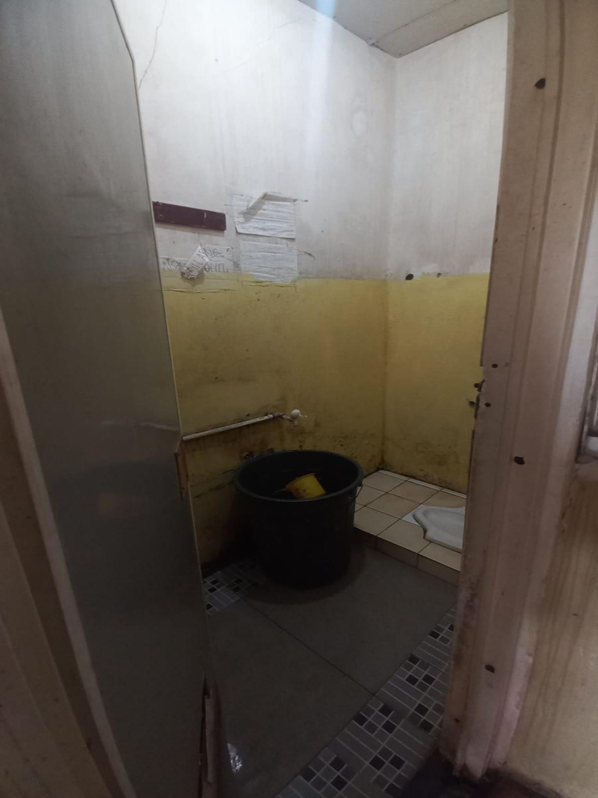 Dijual rumah kos murah di Ciledug Tangerang - Foto 9