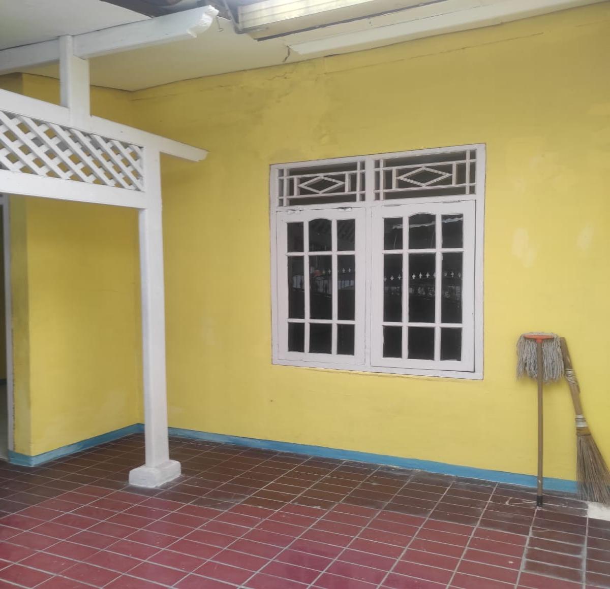 Rumah 1 Lantai di Komplek Pinang Indah dekat Graha Raya Bintaro - Foto 5