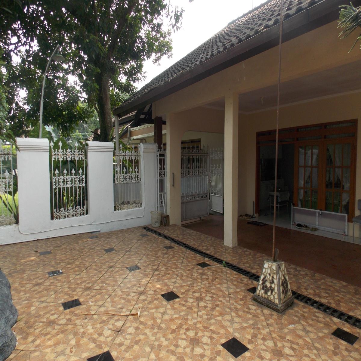 Dijual rumah luas di Kebagusan Pasar Minggu Jakarta Selatan + 5 rumah kos - Foto 3