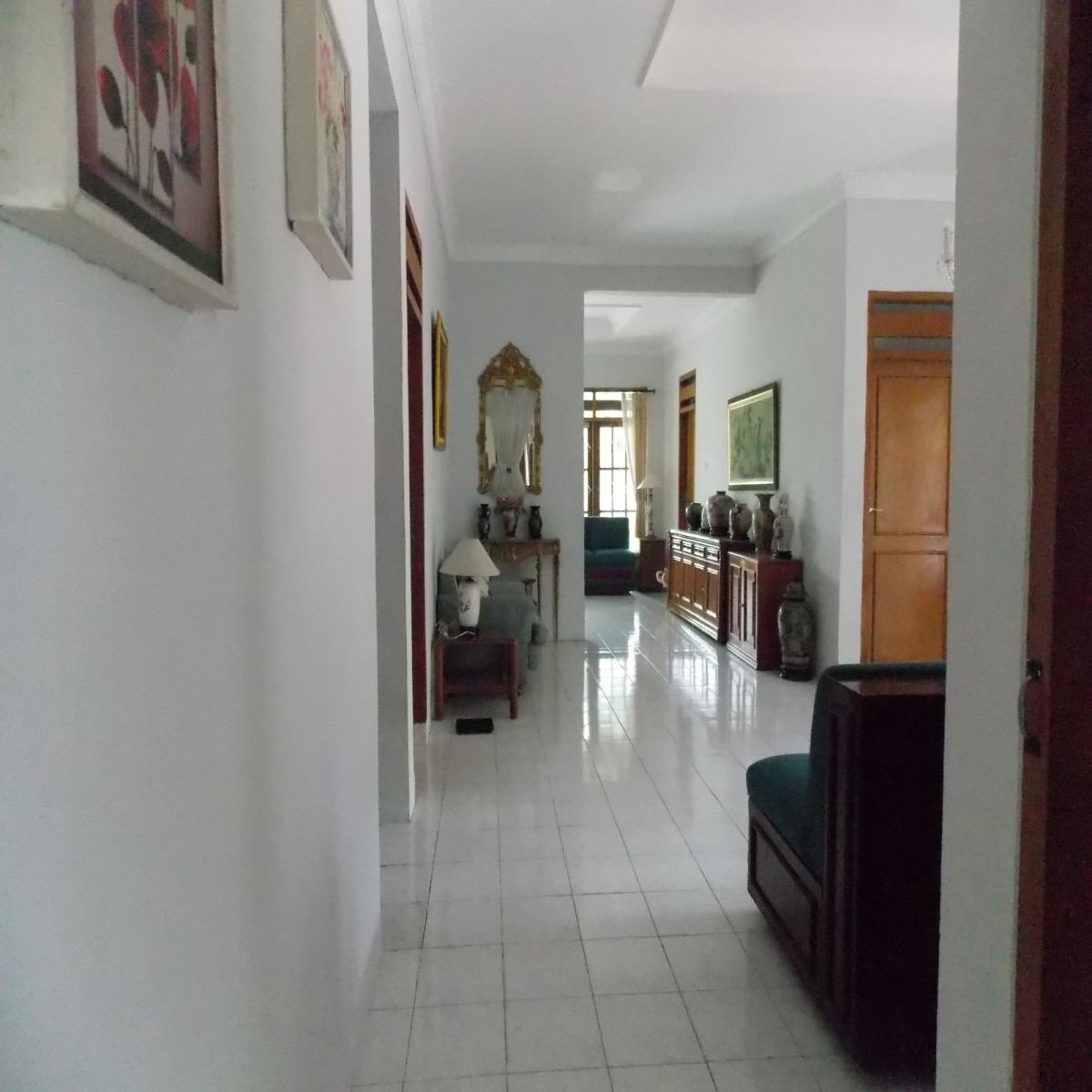 Dijual rumah luas di Kebagusan Pasar Minggu Jakarta Selatan + 5 rumah kos - Foto 5