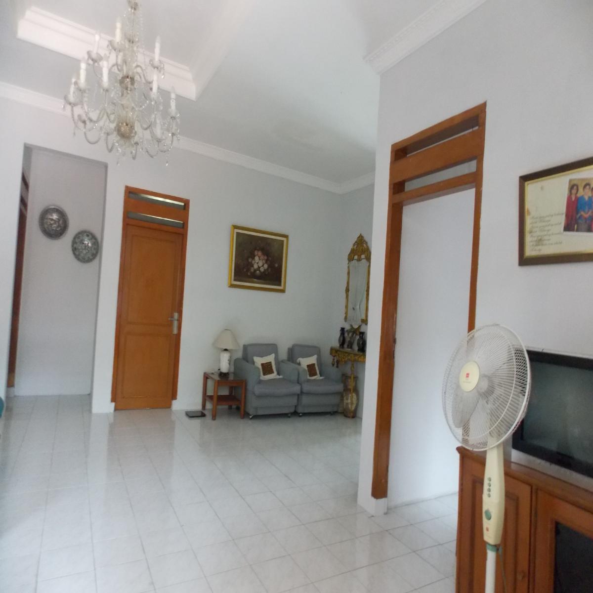 Dijual rumah luas di Kebagusan Pasar Minggu Jakarta Selatan + 5 rumah kos - Foto 7