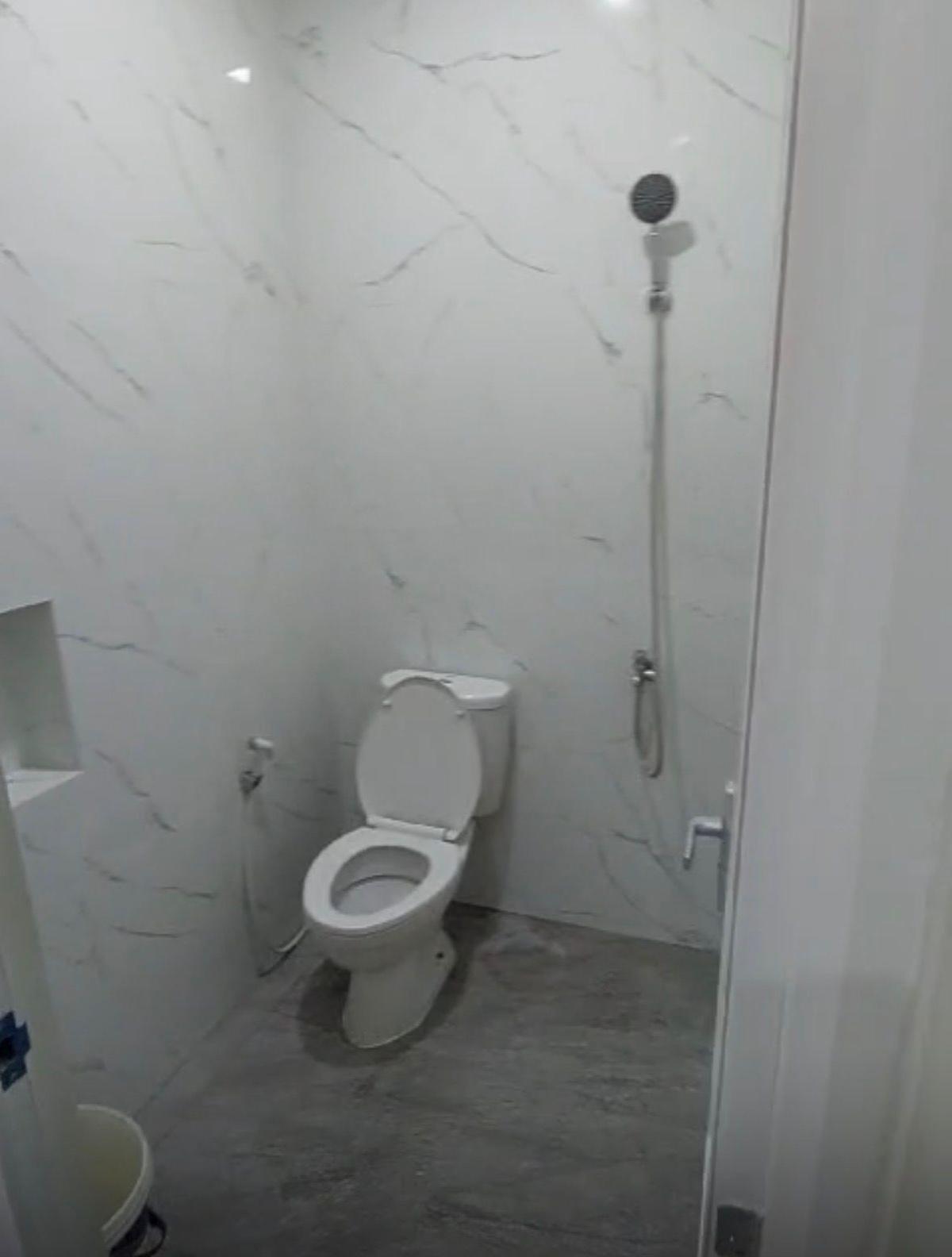 Rumah baru bebas banjir di Pinang Tangerang - Foto 7