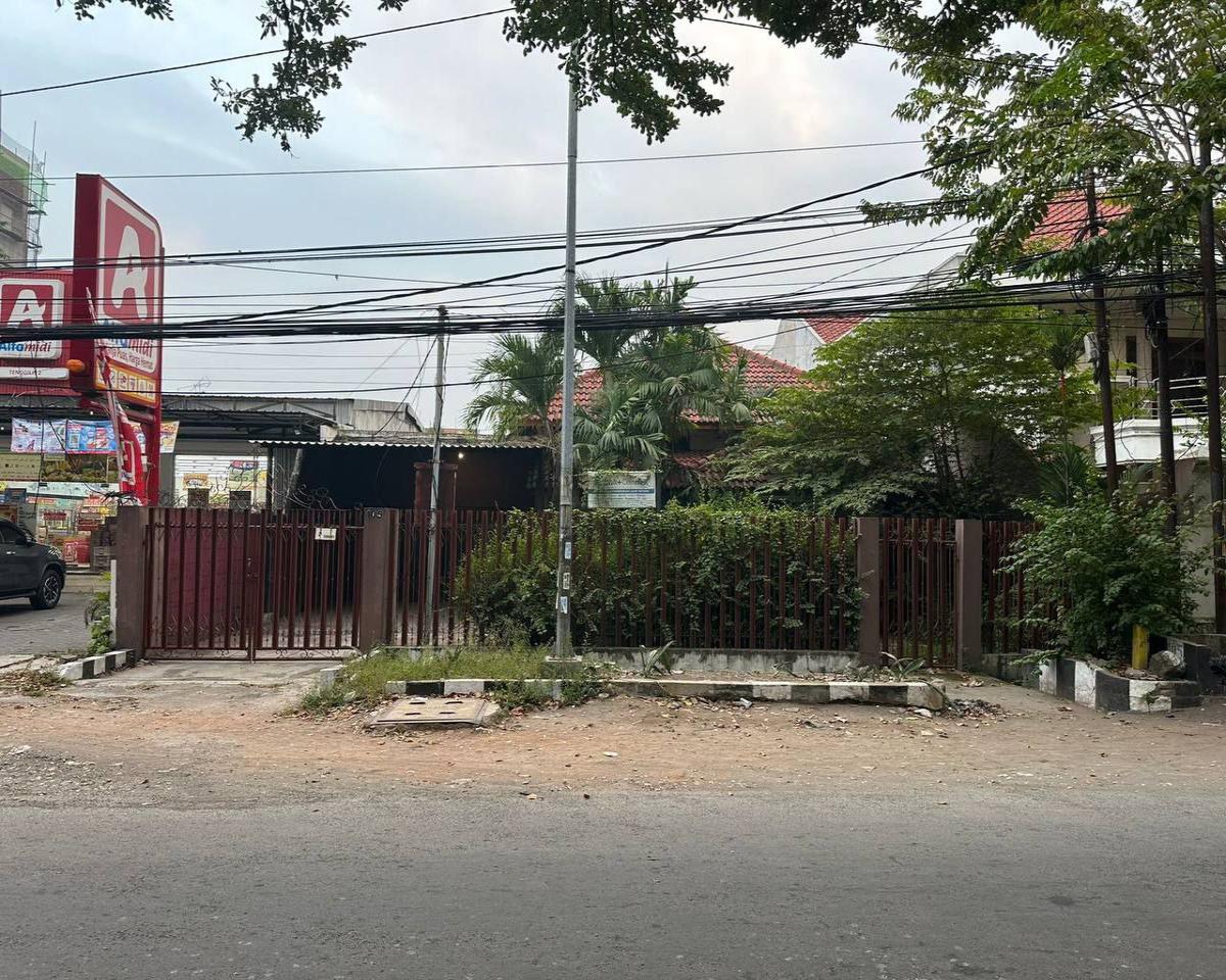 Dijual Rumah NOL Jalan @Raya Tenggilis Mejoyo  (Sebelah Alfa Midi Tenggilis 2) Surabaya