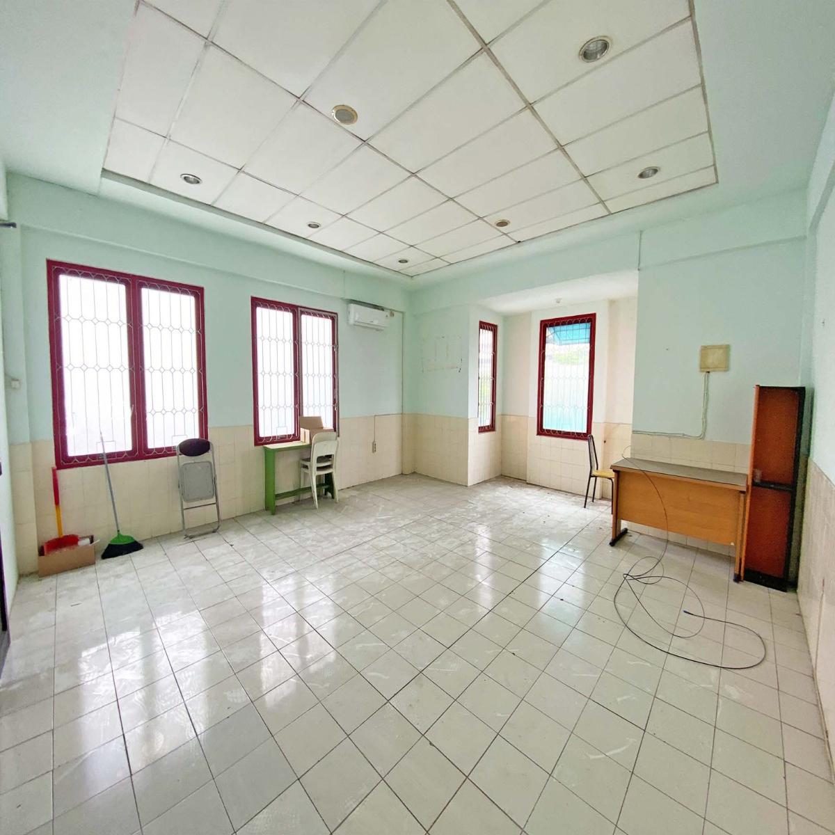 Turun Harga!! Ruko 4 Lantai di Tanjung Barat, Jakarta Selatan - Foto 6