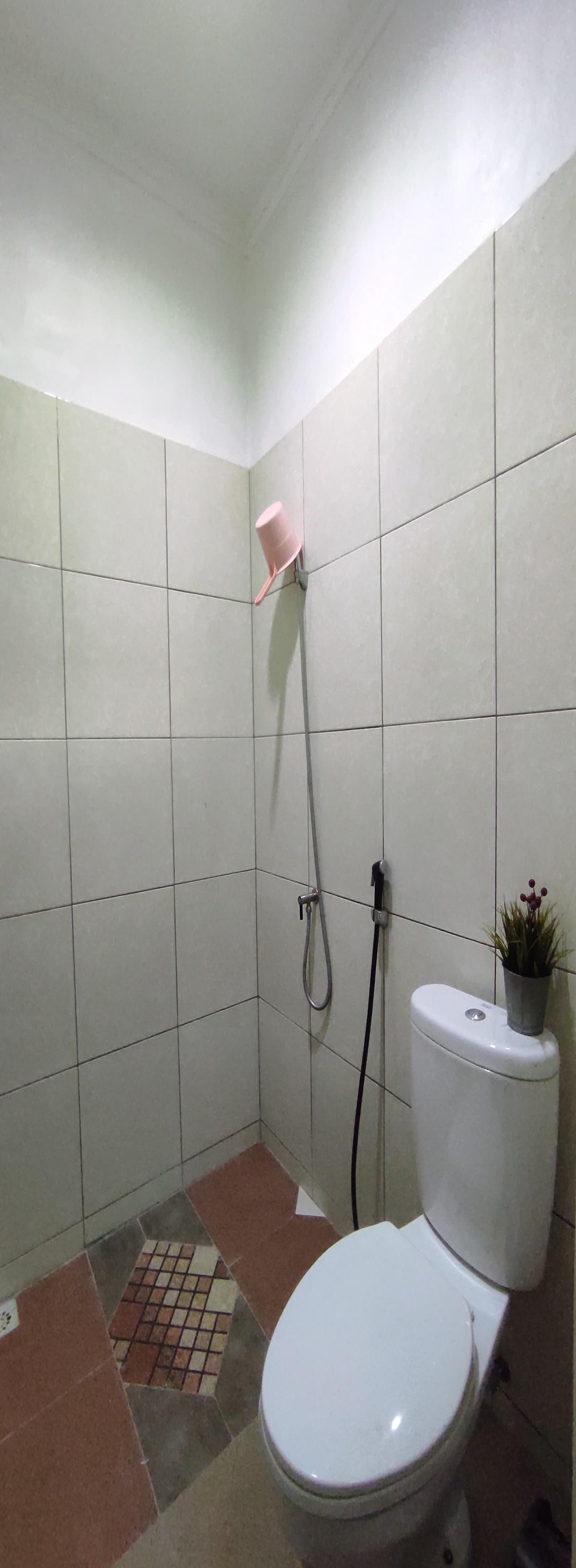 Rumah 2 Lantai di Graha Raya Bintaro Jaya Cluster Ayna Residence, Tangerang Selatan - Foto 15