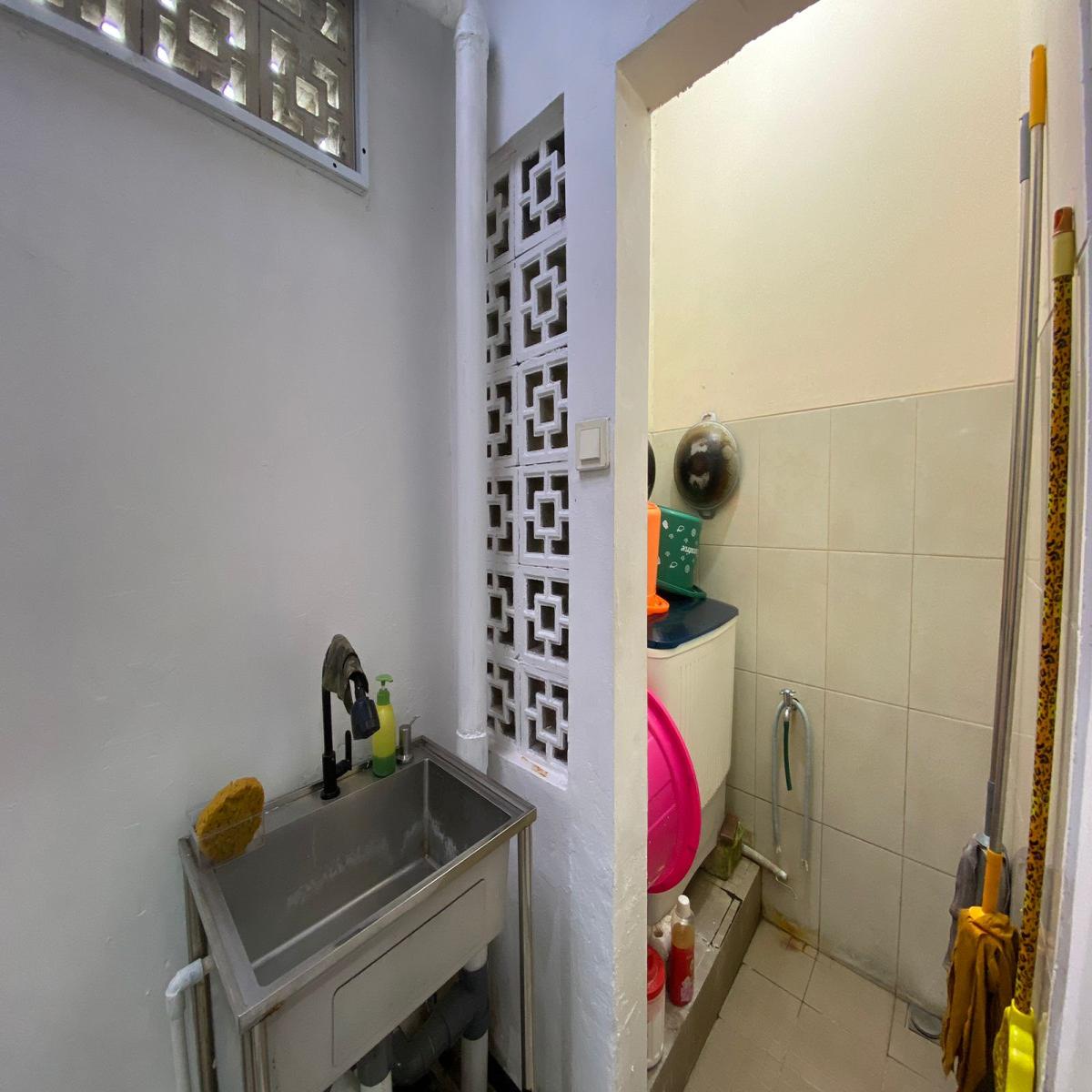 Rumah Cantik semifurnish di Royal Hankam Residence Bekasi - Foto 8