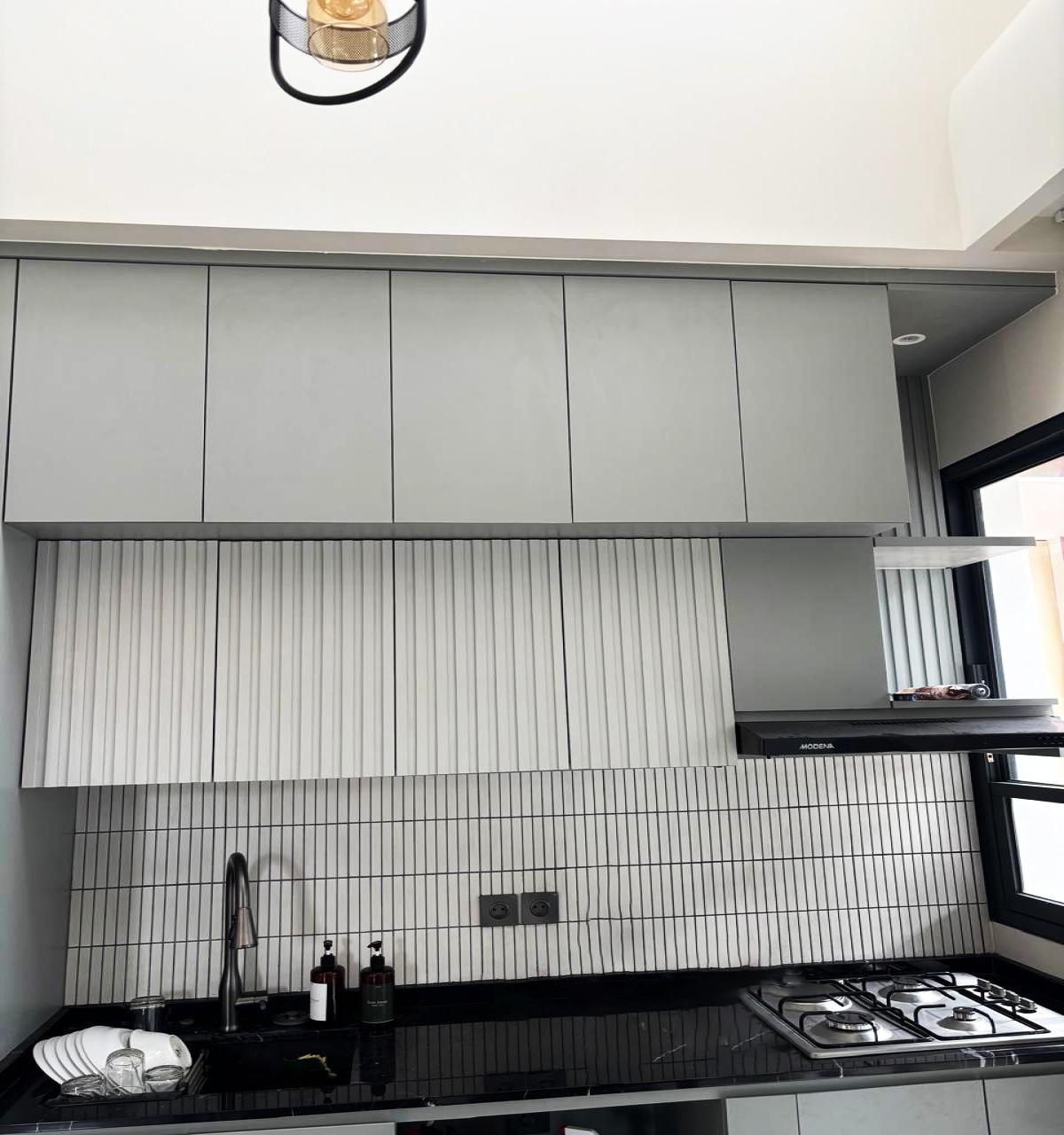 Rumah Hoek SHM Aesthetic Minimalis Siap Huni Bonus AC di Bekasi - Foto 8