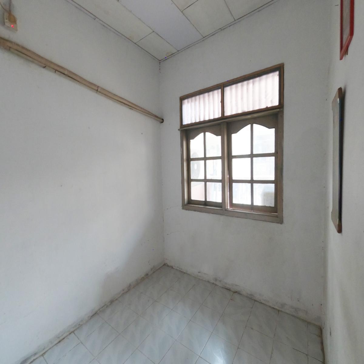 Rumah SHM 1 Lantai di Cengkareng Barat, Harga Nego - Foto 8