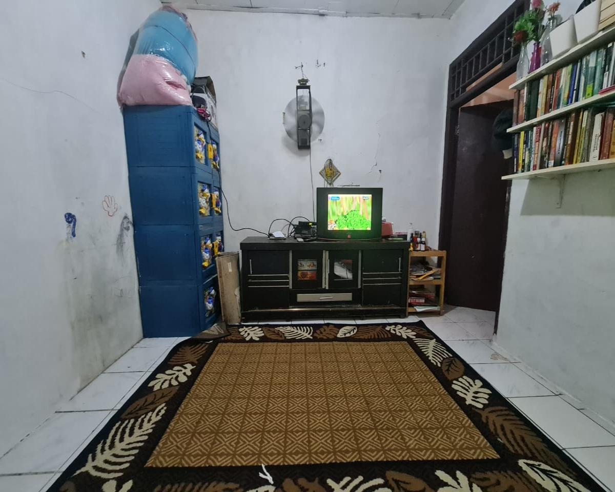 Dijual Cepat Rumah Sederhana dekat Graha Raya di Kunciran, Tangerang - Foto 8