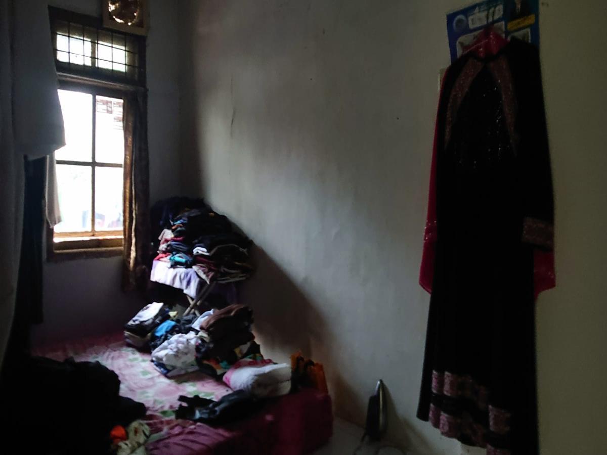 Dijual Rumah – Komplek Pinang Indah, dekat Graha Raya, Kota Tangerang - Foto 3