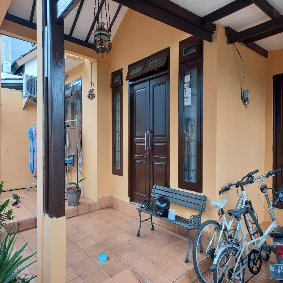 Dijual Rumah 1,5 Lantai di Pondok Jagung 2 akses Graha Raya Bintaro! - Foto 3