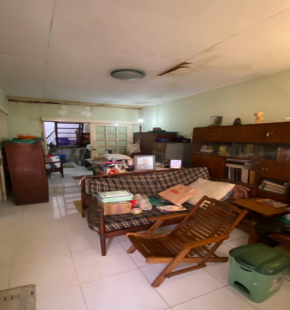 Dijual Rumah 2 Lantai di Graha Raya – Lokasi Strategis, Harga Terjangkau! - Foto 3