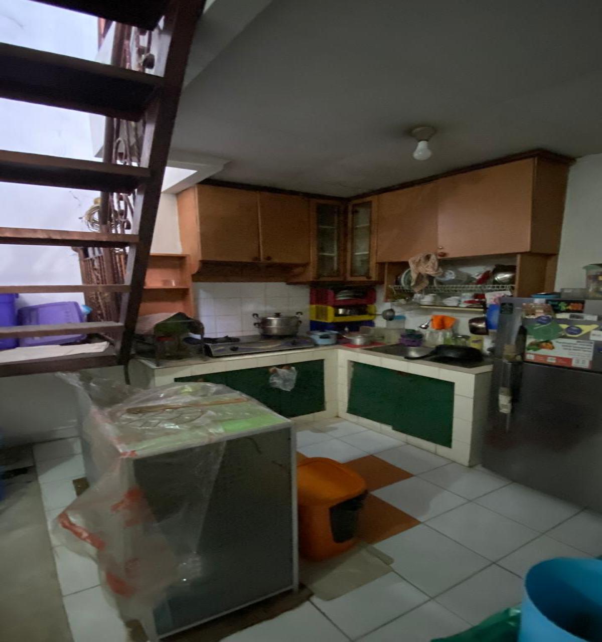 Dijual Rumah 2 Lantai di Graha Raya – Lokasi Strategis, Harga Terjangkau! - Foto 5