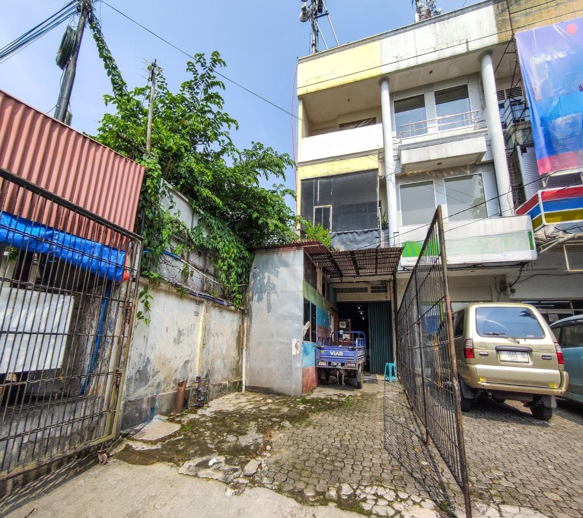 Disewakan Ruko Strategis di Jl. Pahlawan – Cocok untuk Usaha & Kantor, Akses Super Mudah - Foto 3