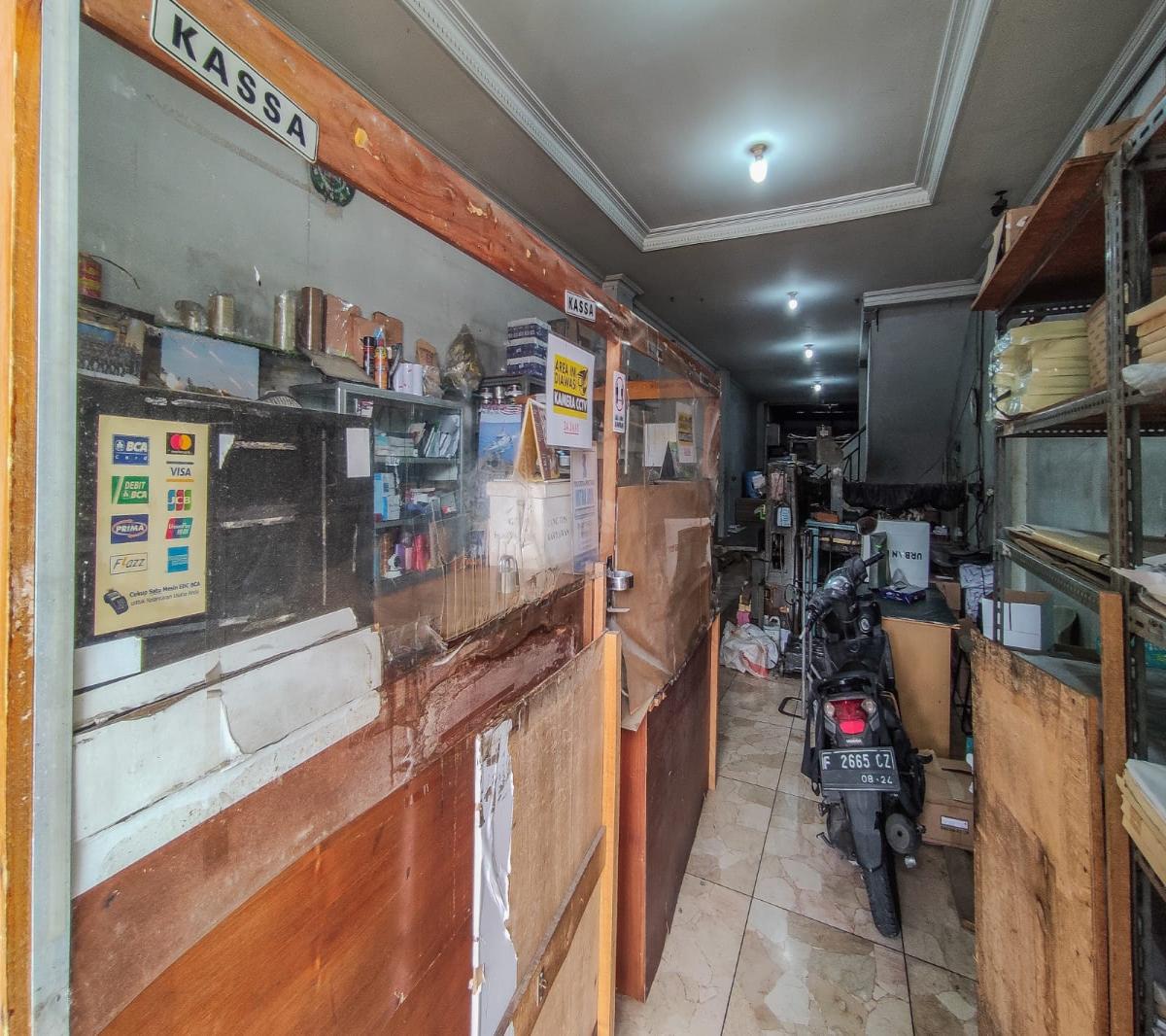 Disewakan Ruko Strategis di Jl. Pahlawan – Cocok untuk Usaha & Kantor, Akses Super Mudah - Foto 8