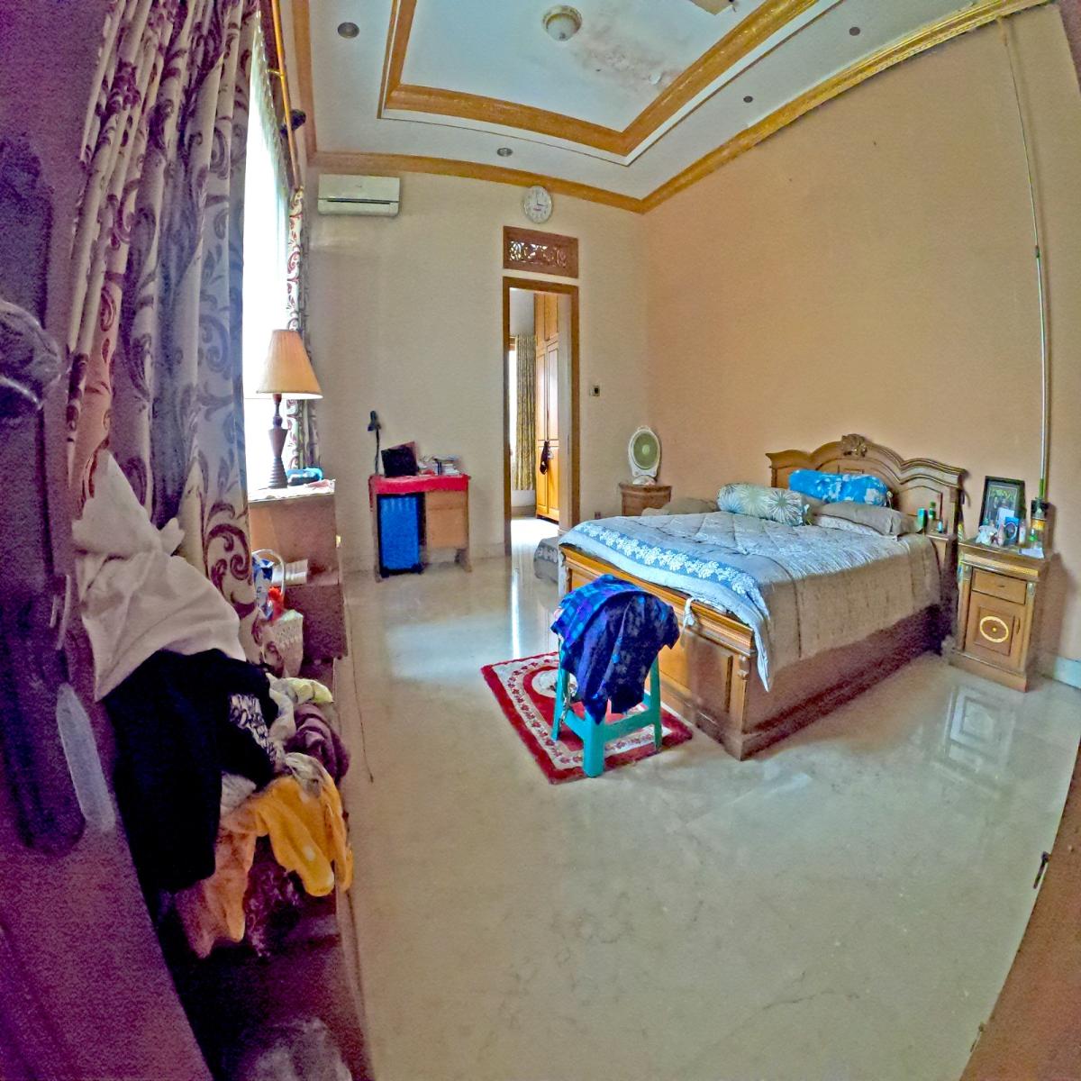 Hunian Mewah 2 Lantai dengan Kolam Renang di Ciledug Tangerang - Foto 10