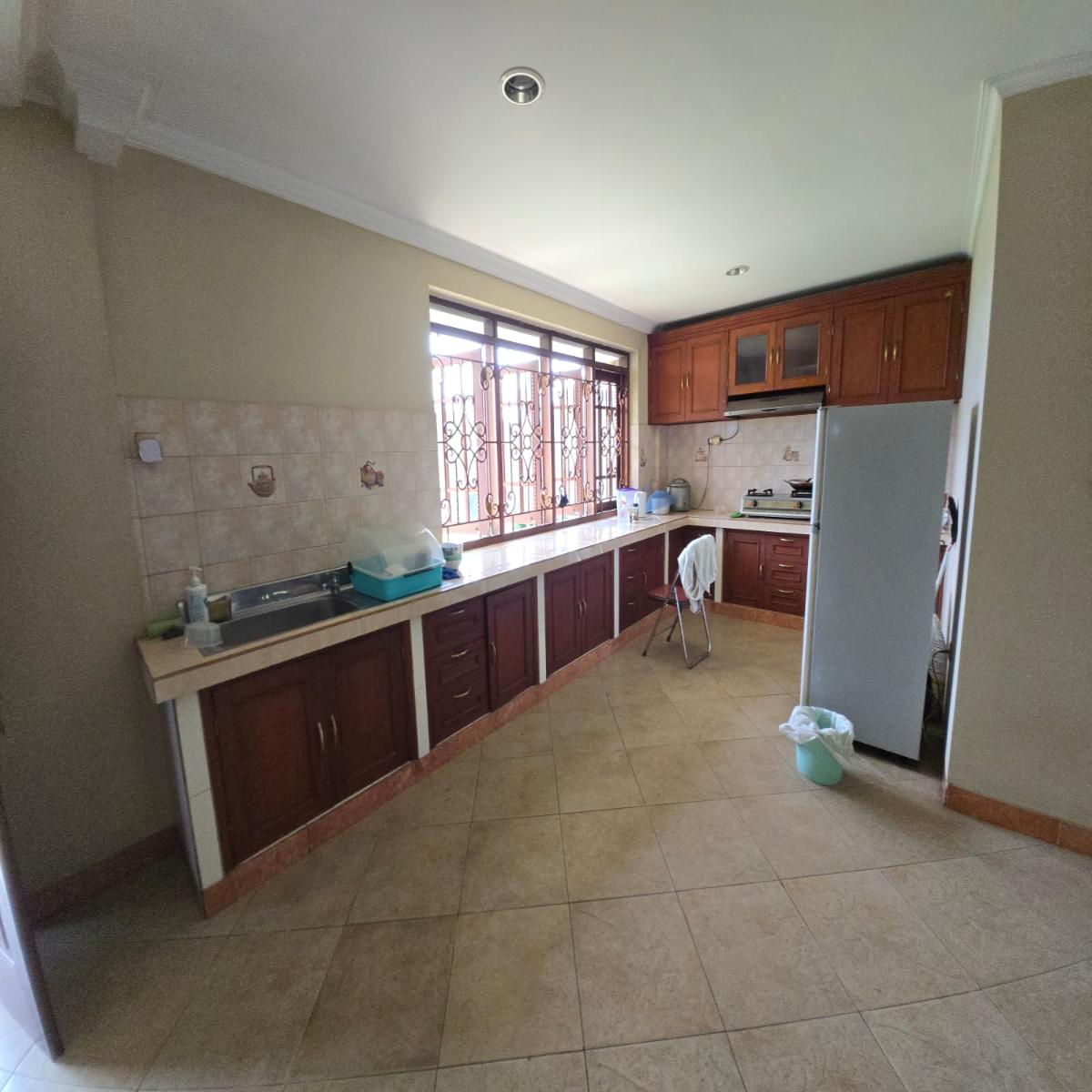 Rumah Siap Huni di Bogor Raya Lakeside – Lokasi Strategis, Lingkungan Eksklusif & Nyaman - Foto 4