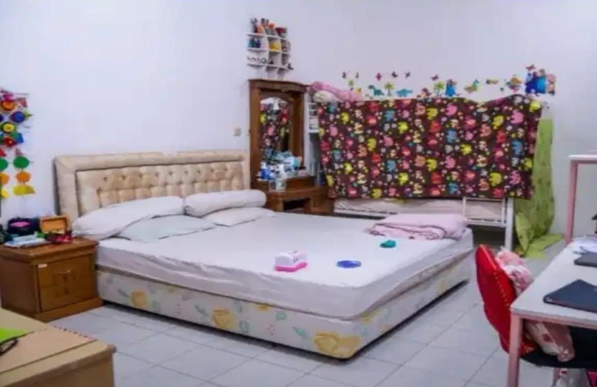 Dijual atau Disewakan Cepat! Rumah Luas 397 m² di Joglo, Jakarta Barat – Akses Mudah ke Tol & Pusat Kota - Foto 4