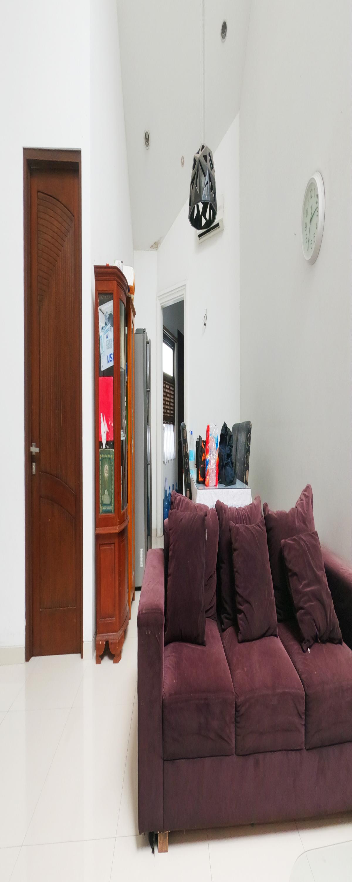 Dijual Rumah Cantik Hoek 265 m² di Villa Gunung Lestari, Ciputat - Foto 7