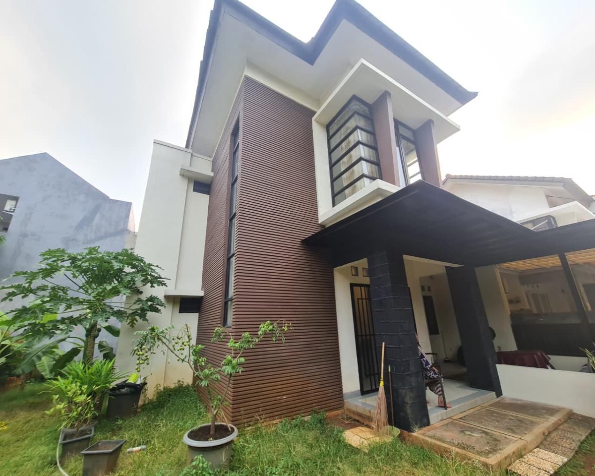 Dijual Rumah Hoek 2 Lantai di Cluster Venice Graha Raya Bintaro, Tangerang Selatan - Foto 2