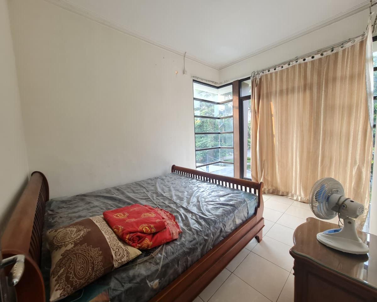 Dijual Rumah Hoek 2 Lantai di Cluster Venice Graha Raya Bintaro, Tangerang Selatan - Foto 13