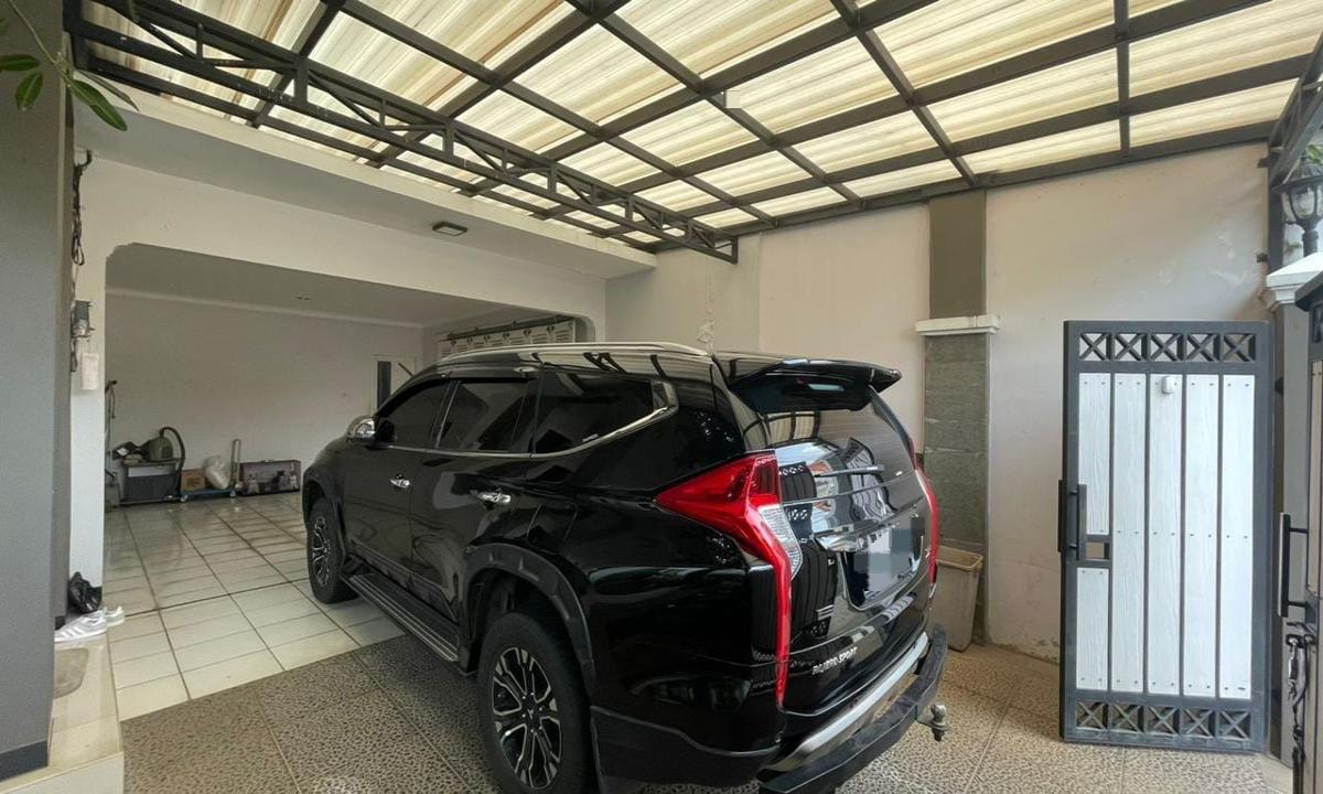 Dijual Hunian Modern dengan Kolam Renang Pribadi di Mampang, Jakarta Selatan - Foto 2