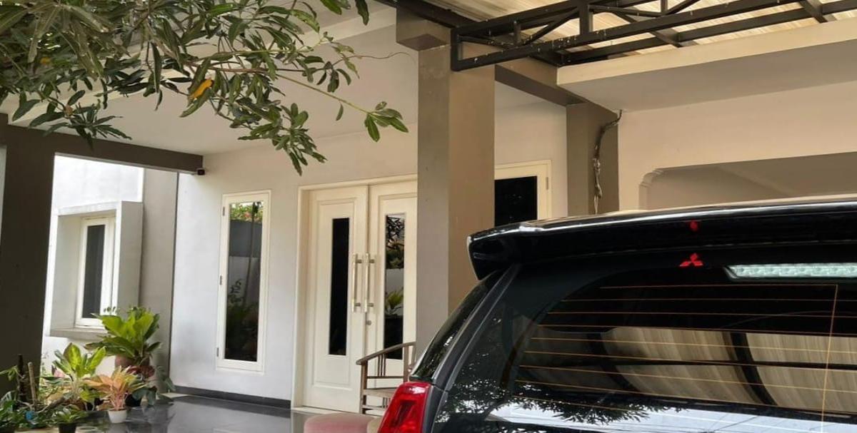 Dijual Hunian Modern dengan Kolam Renang Pribadi di Mampang, Jakarta Selatan - Foto 3