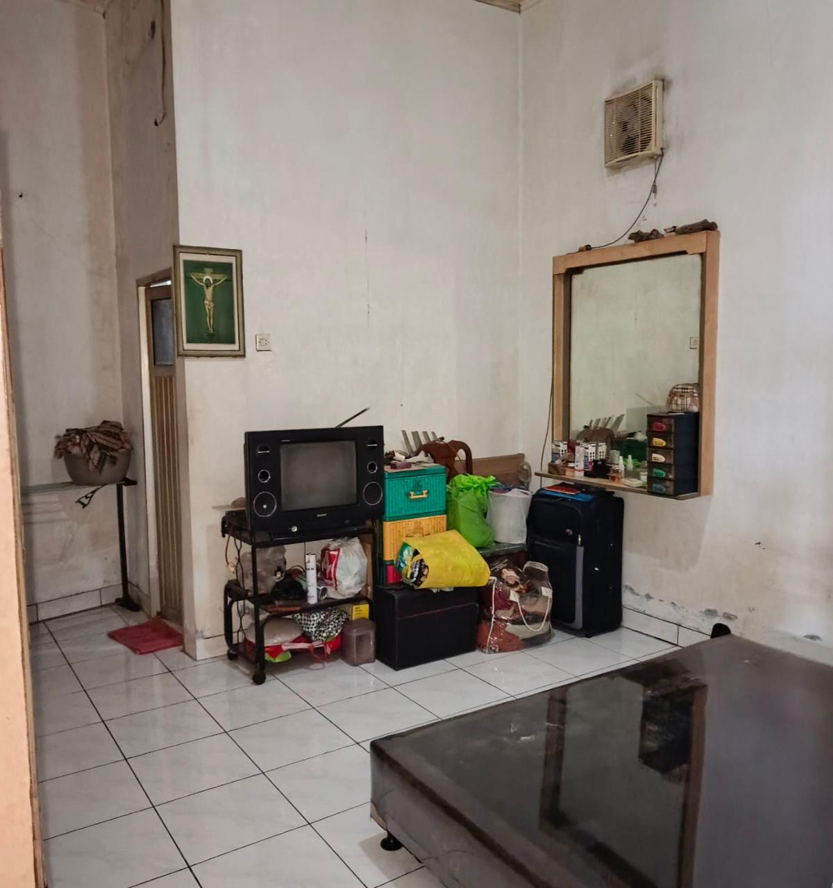 Dijual Cepat Rumah Luas 205 m²  di Pekayon Pasar Rebo Jakarta Timur – Dekat LRT Kampung Rambutan - Foto 9