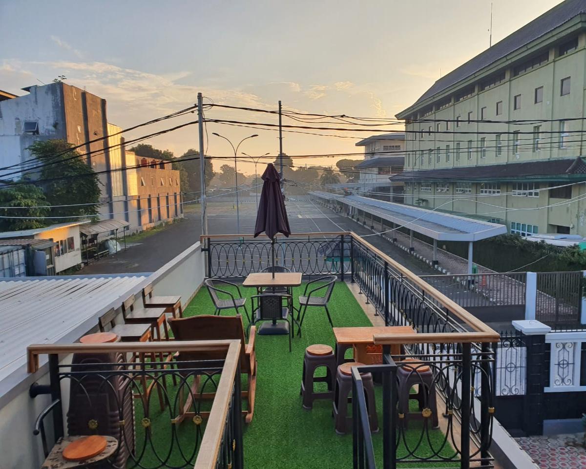 Rumah Mewah Luas 400 m² di Cipayung, Jakarta Timur- Dekat TMII & Akses Tol Jagorawi - Foto 9