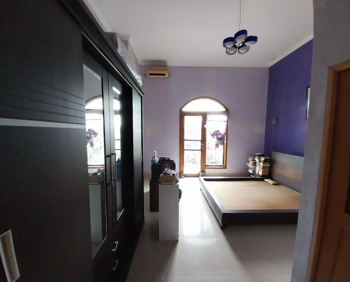 Rumah Luas 525 m² di Villa Melati Mas, Serpong – Ada Kolam Renang, Cocok untuk Kost - Foto 5