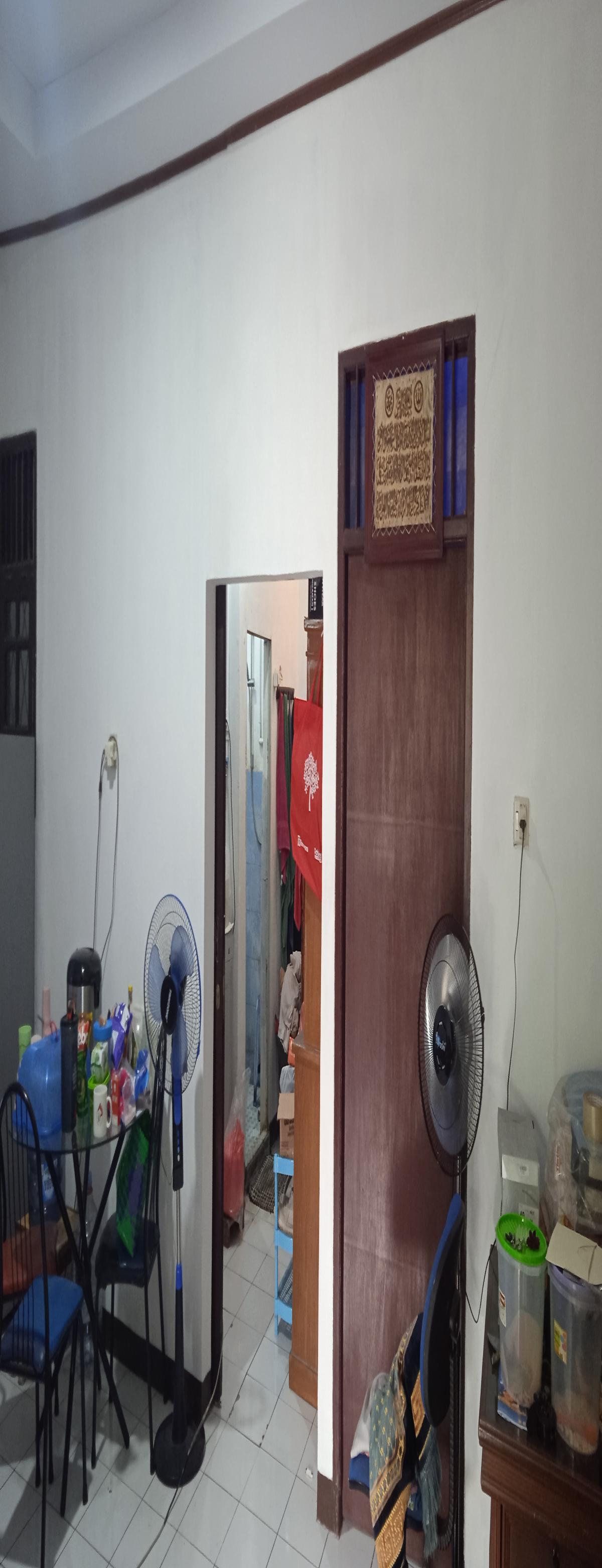 Rumah Cocok Untuk Kostan, Kontrakan, Café, Mini Market Dijual Di Petukangan Selatan - Foto 4