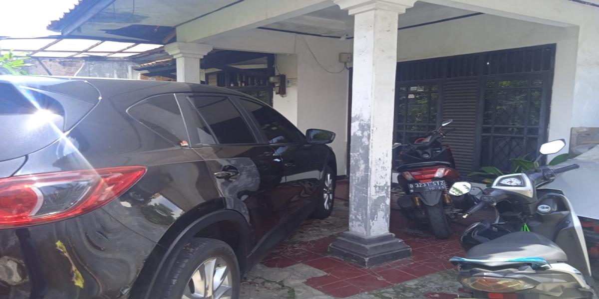 Rumah Cocok Untuk Kostan, Kontrakan, Café, Mini Market Dijual Di Petukangan Selatan - Foto 6