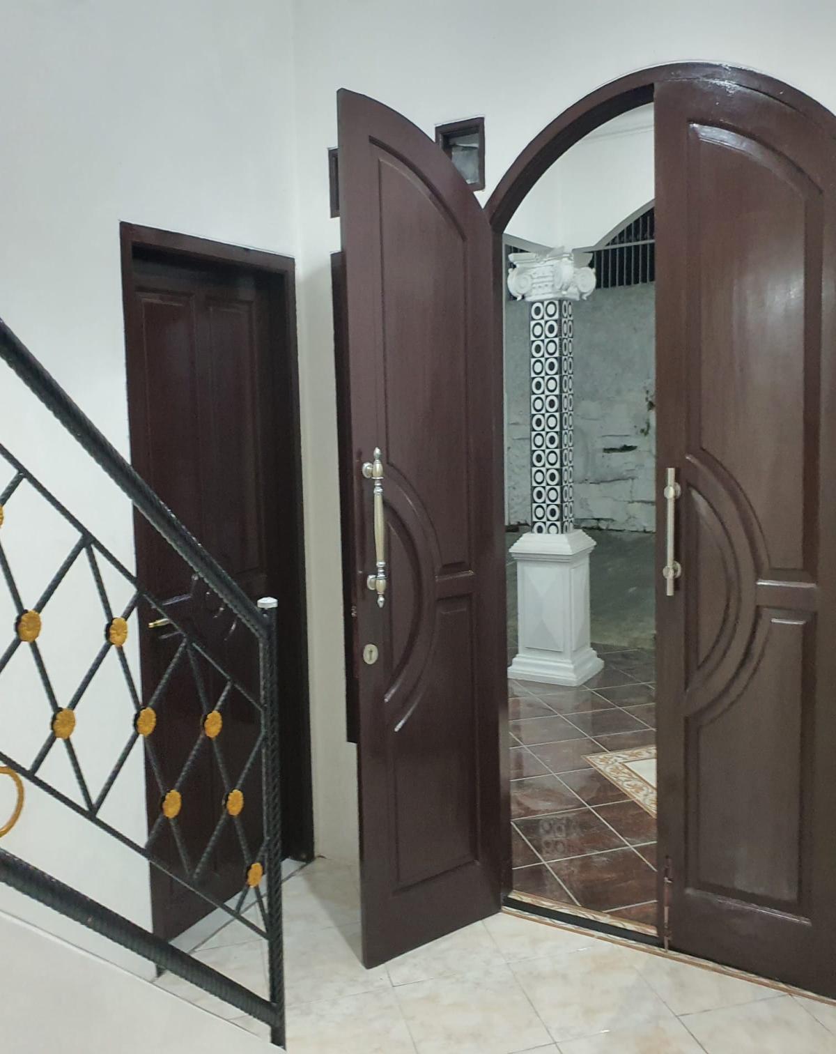 Rumah Luas & Lokasi Strategis di Cipaku – Investasi Menjanjikan - Foto 8