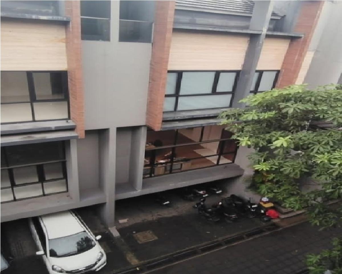 Dijual atau Disewakan Ruko Siap Pakai  di Cilandak, Jakarta Selatan - Foto 2