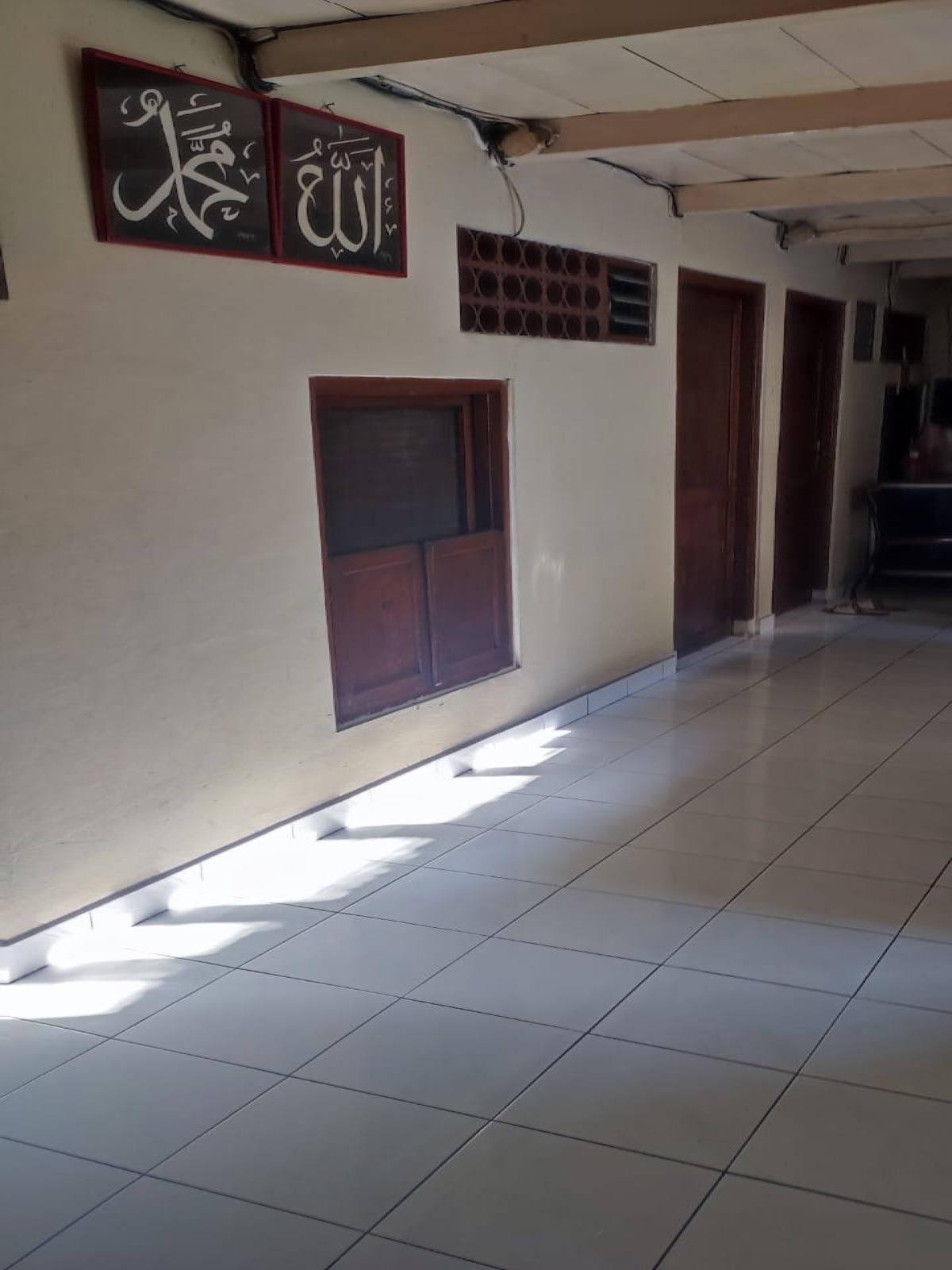 Harus Terjual cepat rumah 2 lantai Bebas banjir - Foto 3