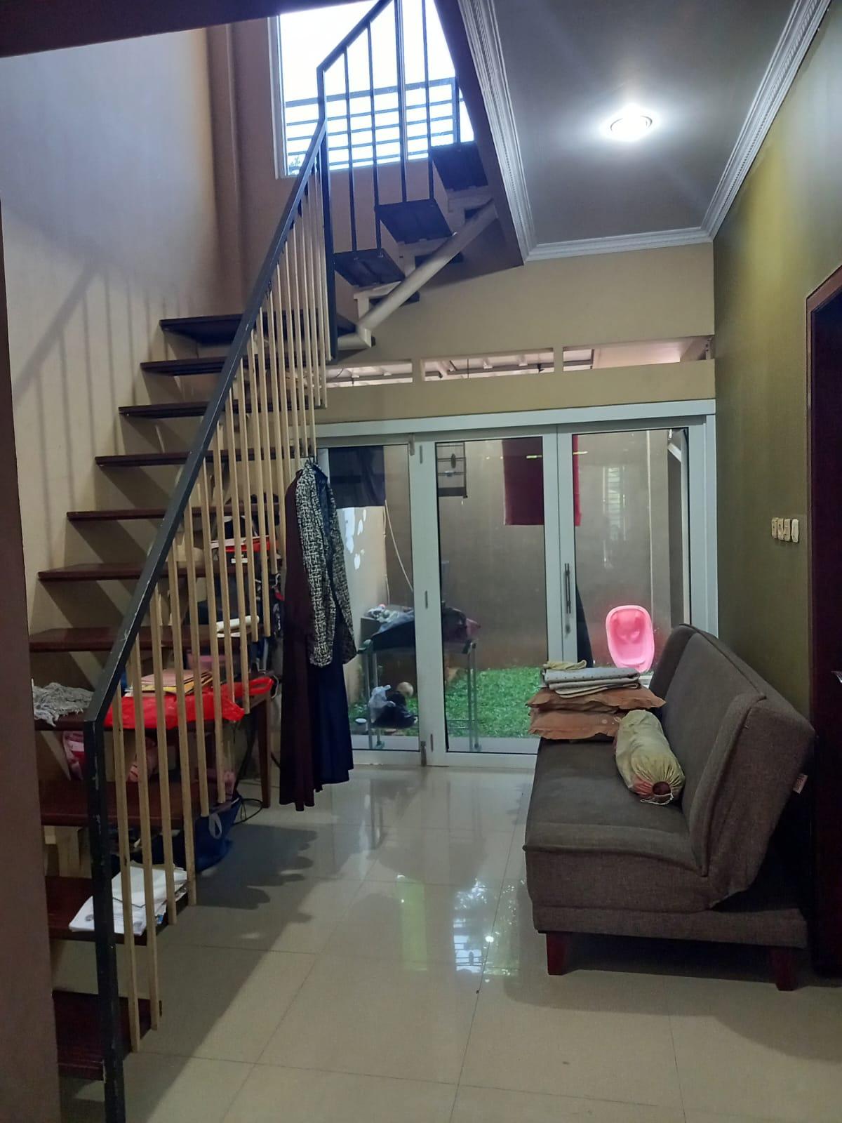 Harus Terjual Repost Sampai Terjual - Jual Cepat Rumah 2 Lantai - Foto 5