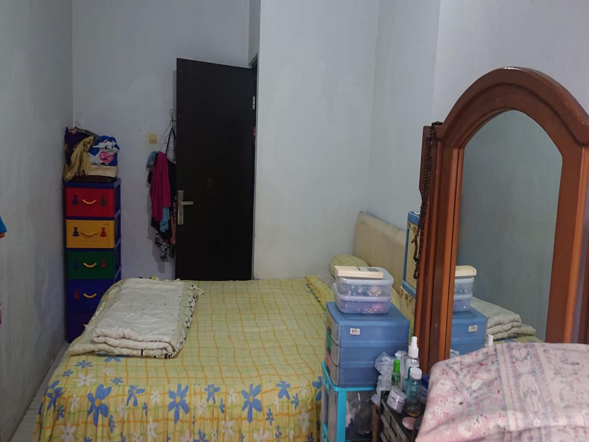 Dijual Rumah 2 Lantai dengan 3 Kamar Tidur di Ciledug, Tangerang - Foto 7