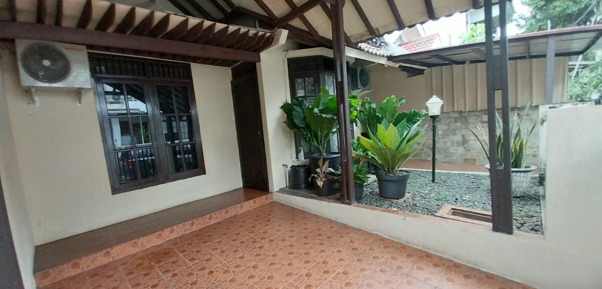 Dijual Rumah Luas di Bintaro – Lokasi Strategis, Harga Nego! - Foto 2