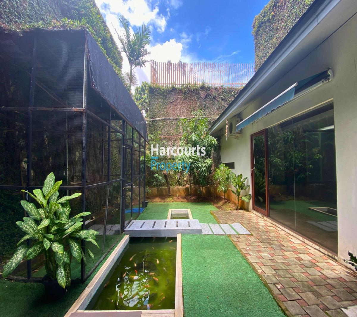 Disewakan Rumah 2 Bangunan Cocok untuk Kantor Area Jl. Sisingamangaraja, Kebayoran Baru - Foto 2