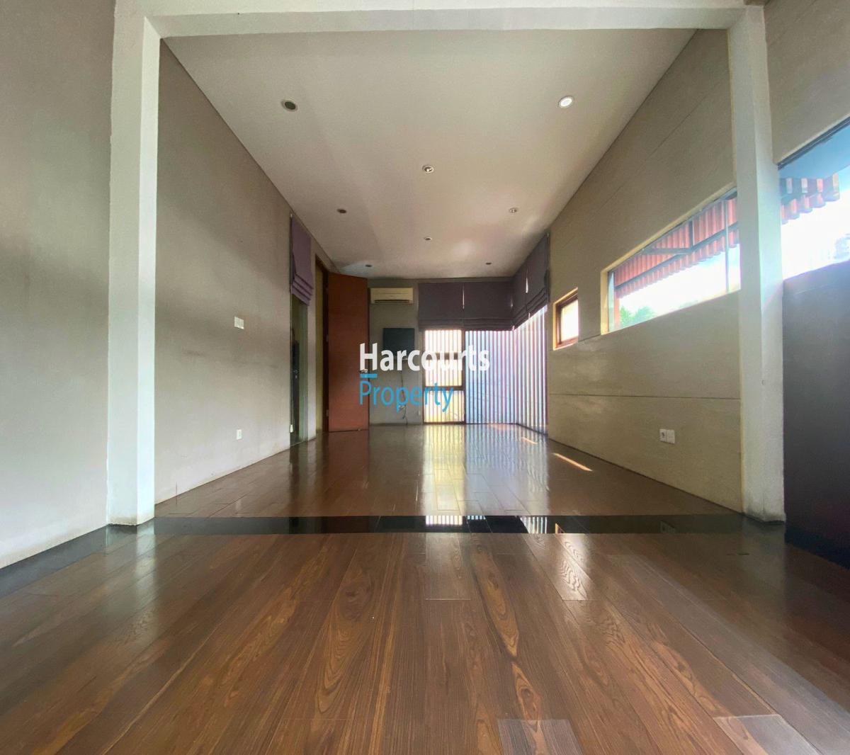 Disewakan Rumah 2 Bangunan Cocok untuk Kantor Area Jl. Sisingamangaraja, Kebayoran Baru - Foto 6