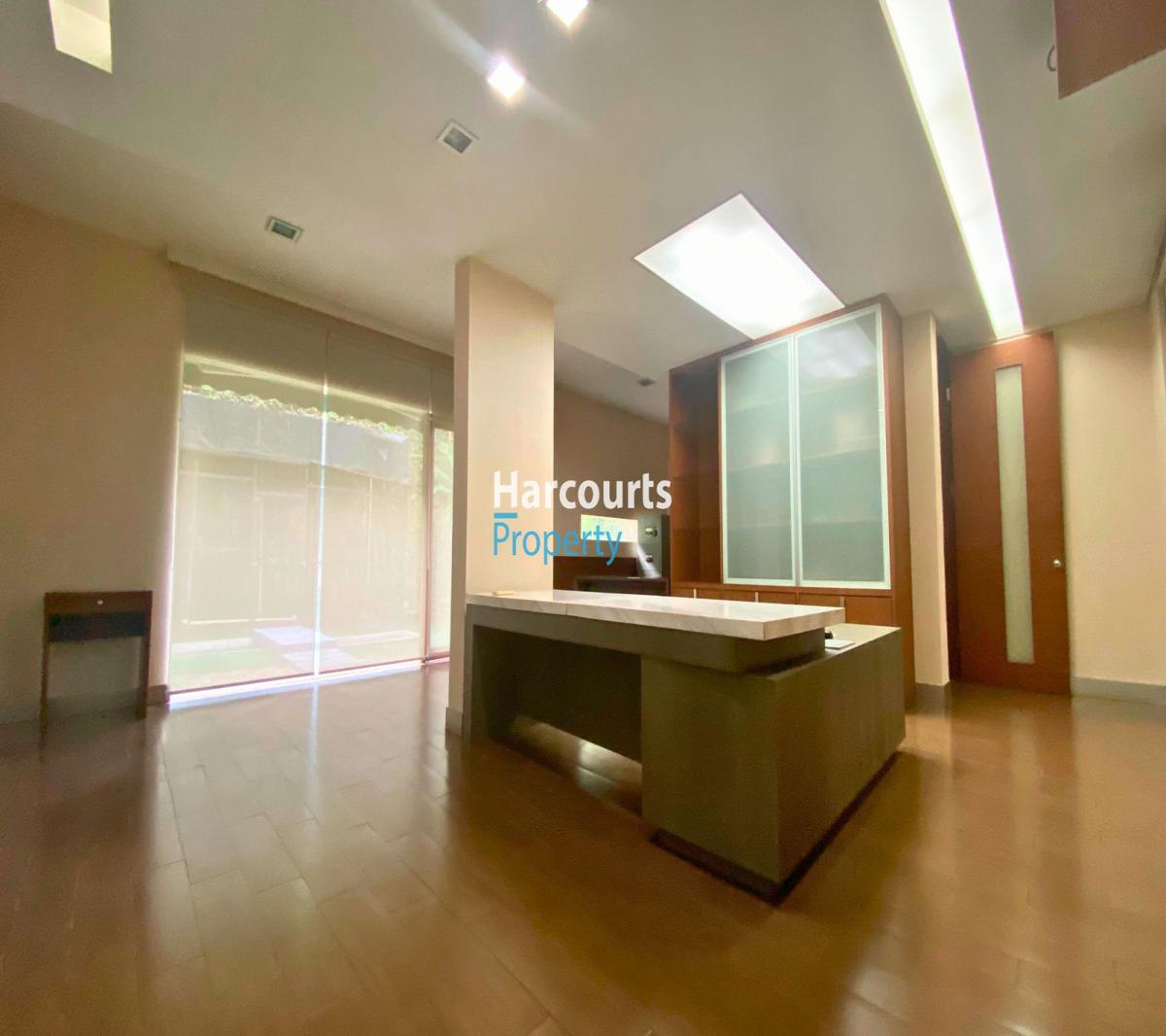Disewakan Rumah 2 Bangunan Cocok untuk Kantor Area Jl. Sisingamangaraja, Kebayoran Baru - Foto 8