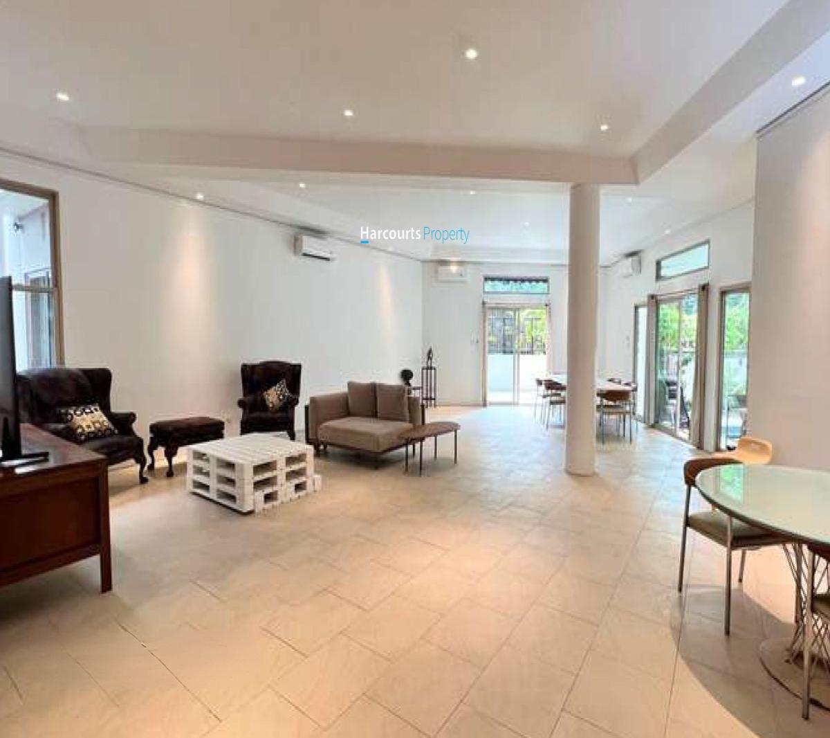 Disewakan Rumah Modern 4 Lantai Area Jl. Widya Chandra SCBD Kebayoran Baru - Foto 2