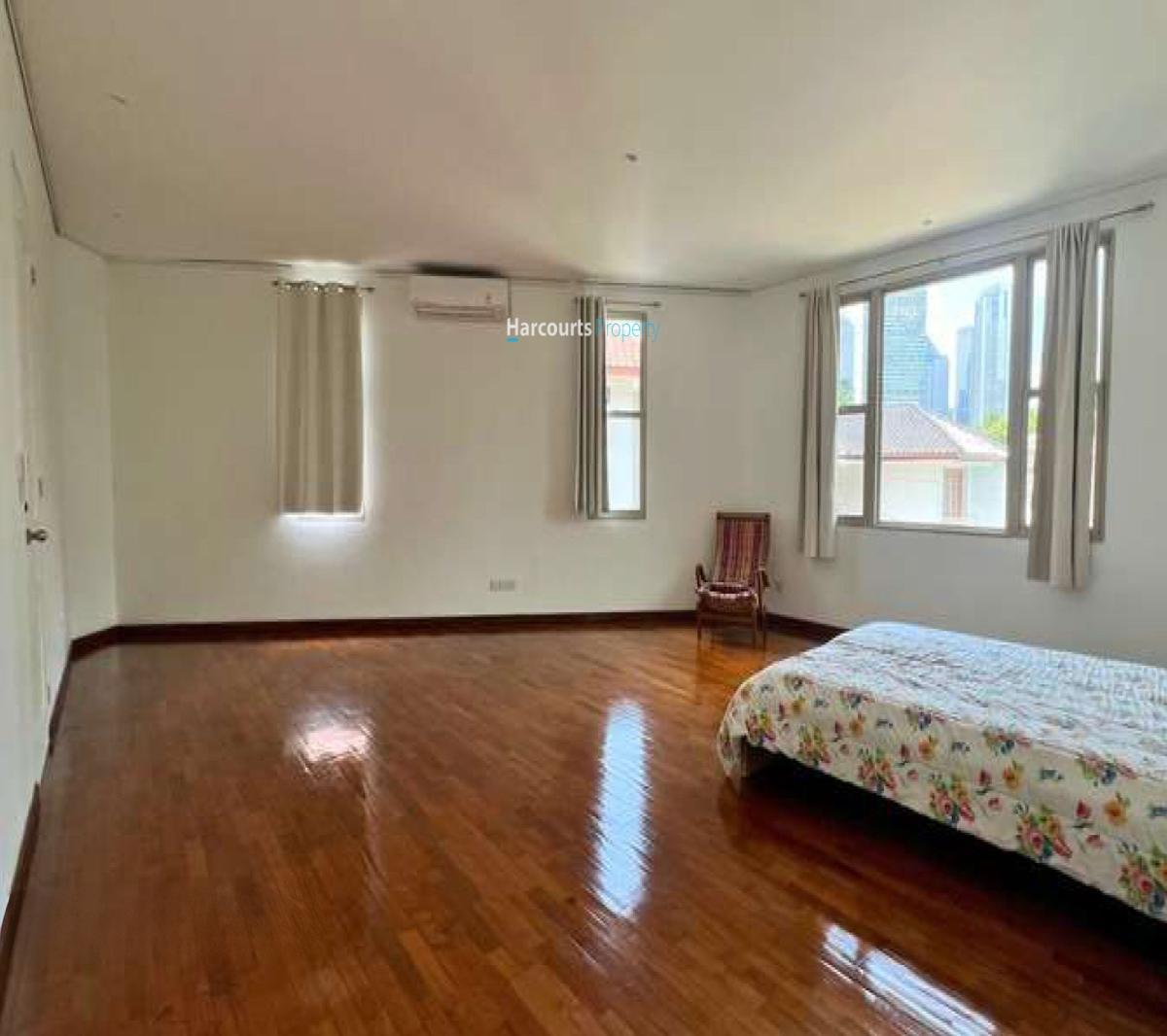 Disewakan Rumah Modern 4 Lantai Area Jl. Widya Chandra SCBD Kebayoran Baru - Foto 7