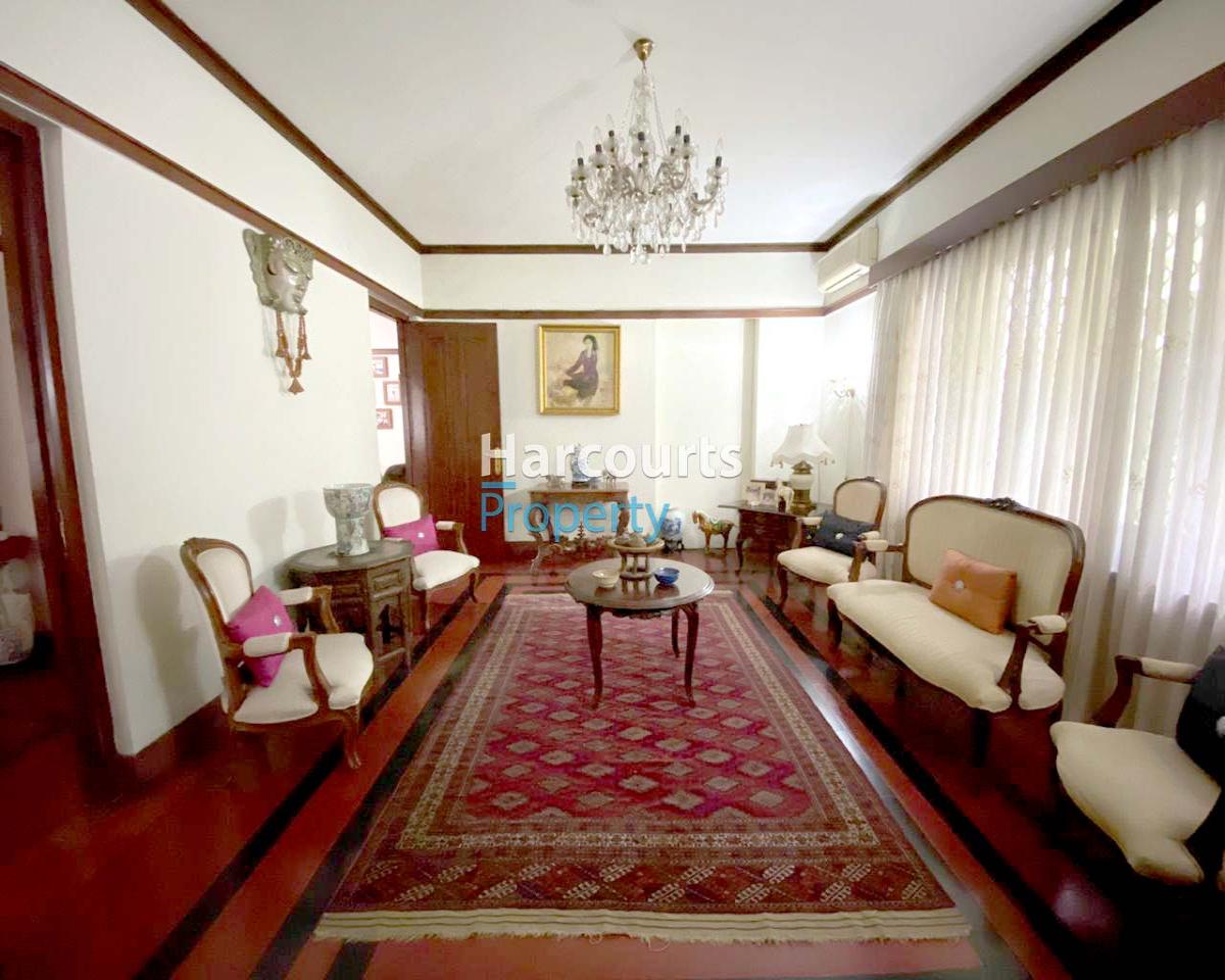 Dijual Rumah Klasik Kawasan Elite Dekat Pejabat Di Menteng - Foto 3