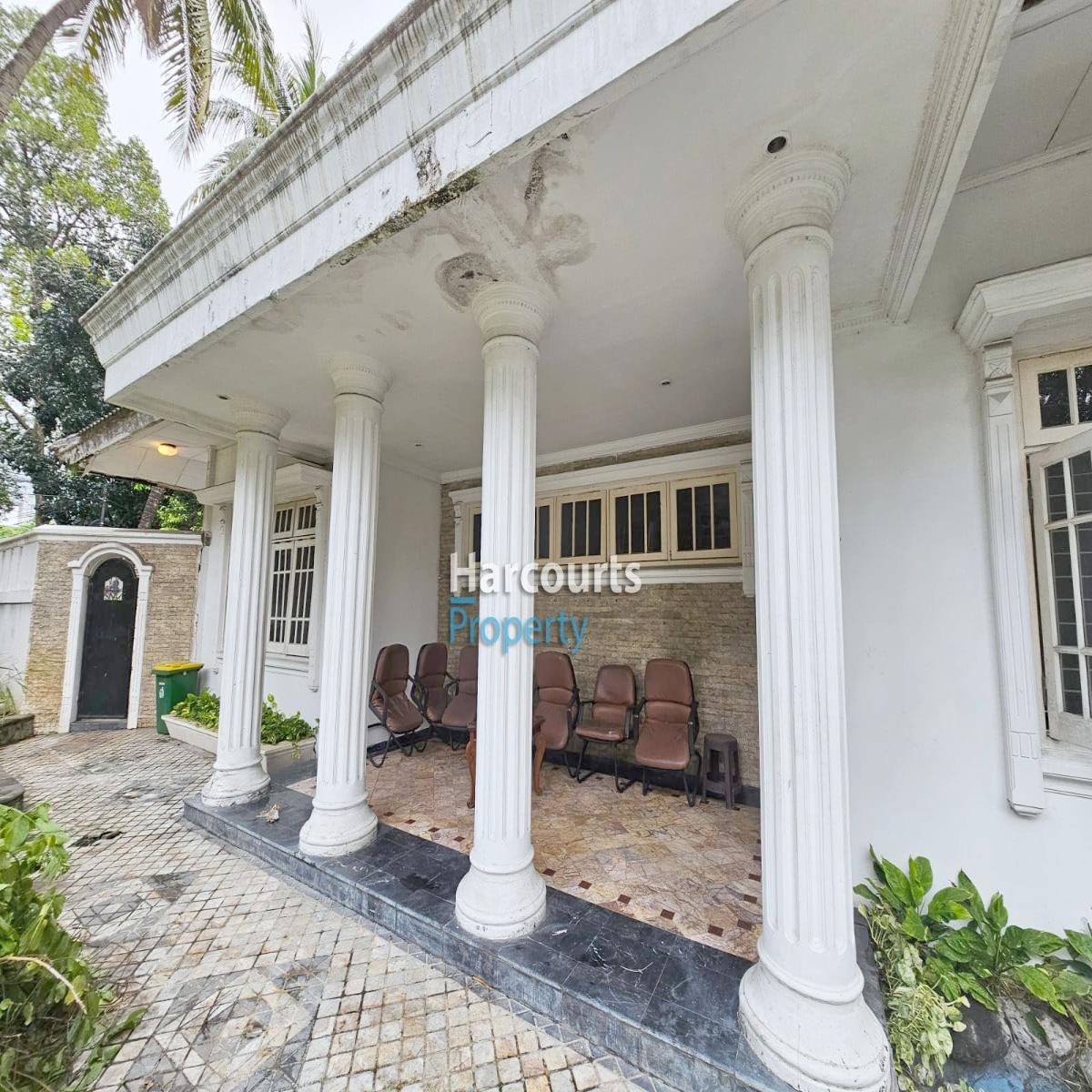 Disewakan Rumah Lokasi Strategis Area Jl. Brawijaya Kebayoran Baru