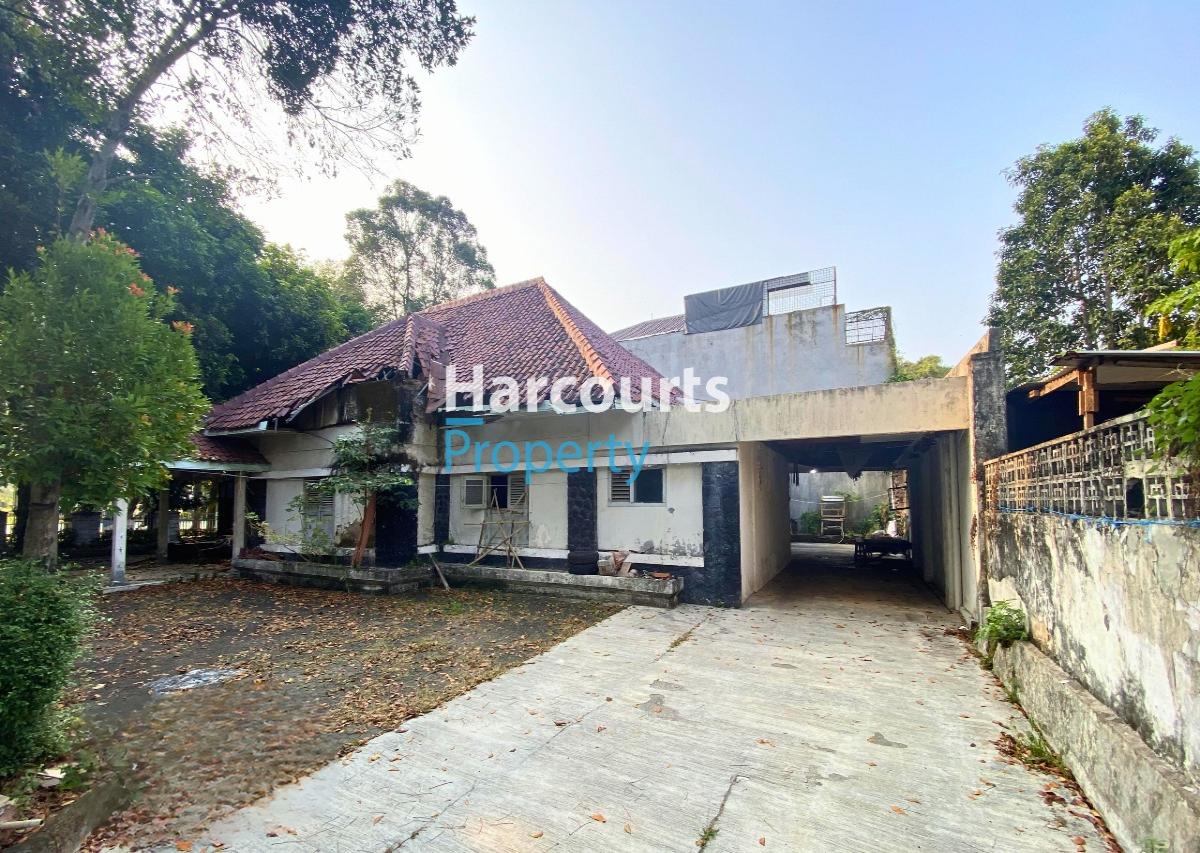 Hot Listing !! Dijual Rumah Lama Hitung Tanah Di Menteng