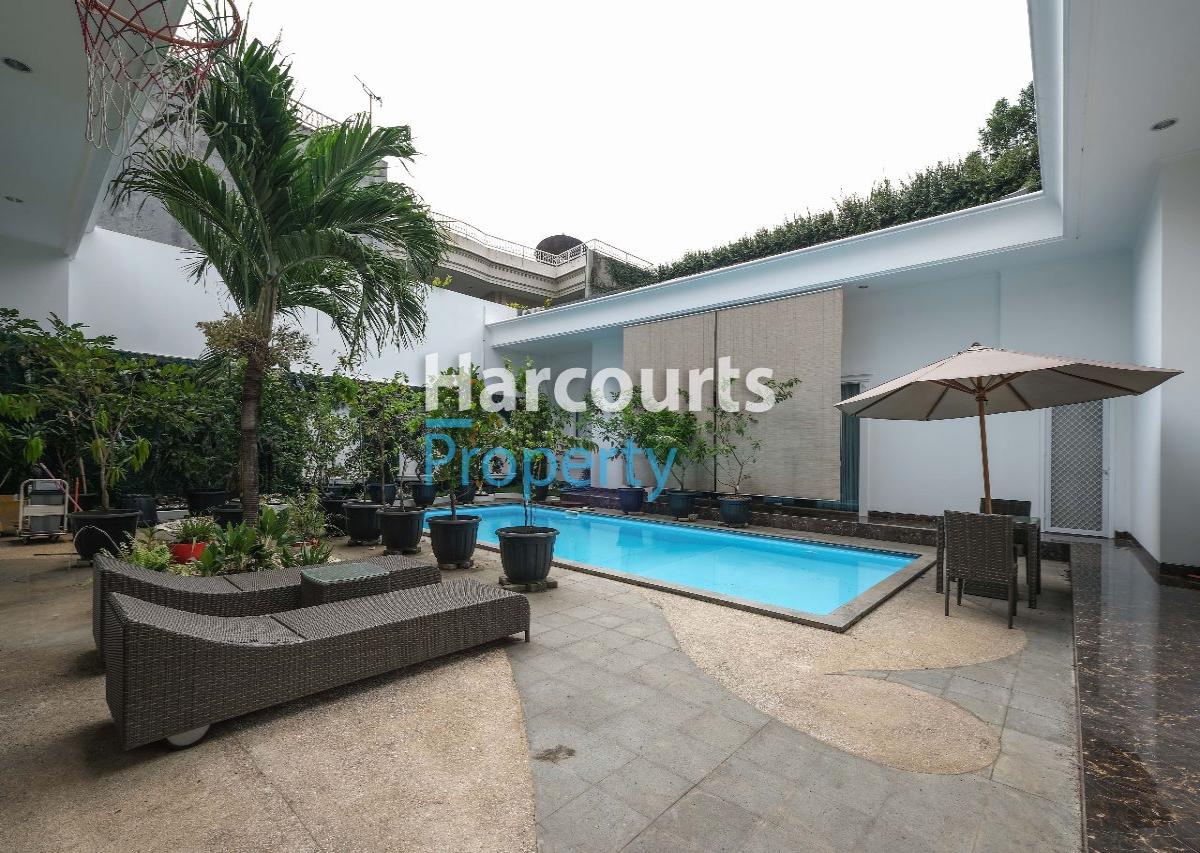 Disewakan Rumah Hunian Mewah jl. Agus Salim, Menteng