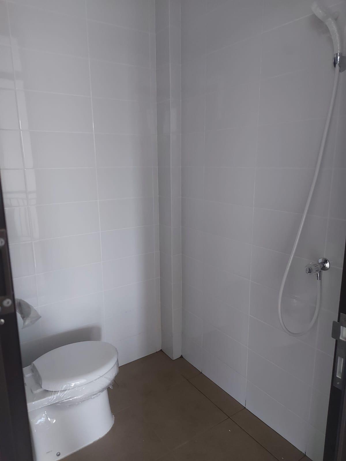 Sewa Ruko 3 lantai di Green Lake City Tangerang Banten GN - Foto 7